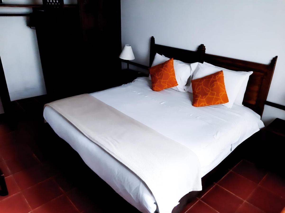Hotel Meson De Los Virreyes 비야 데 레이바 외부 사진